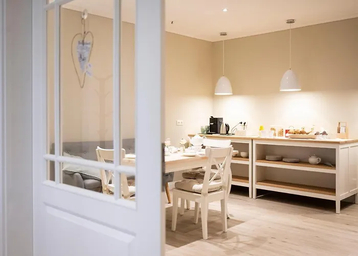 Hof Woelper Raven Soderstorf